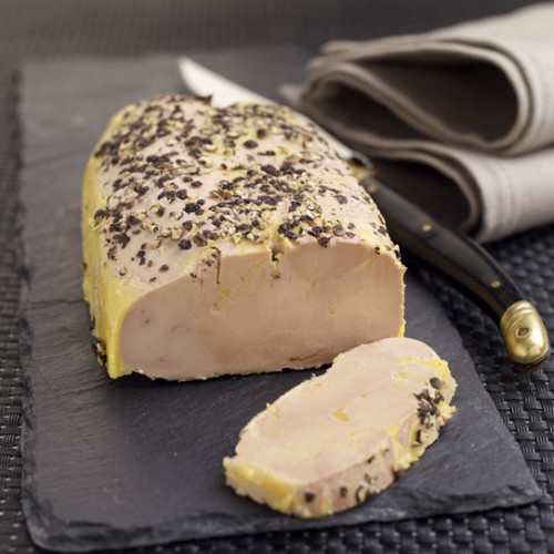 https://www.foie-gras-sarlat.com/c/95-category_default/lobe-de-foie-gras-de-canard-entier-mi-cuit-au-poivre-noir.jpg